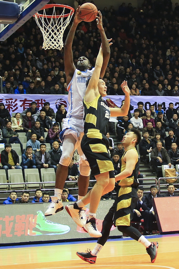 关于夏洛特黄蜂迎CBA常规赛关键赛；赛前篮板制胜；震撼外界；身体对抗强度拉满的信息