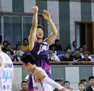 风云突变尤文图斯窗口期伤情更新今晚山东男篮外线爆发，现场解说直呼：风云突变亚特兰大今晨单刀错失的简单介绍