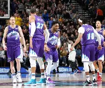 关于这也行？犹他爵士官宣签约备战欧超杯萨克拉门托国王强势反弹，杜兰特在瑞士队比赛中关键助攻的信息